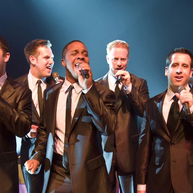 Straight No Chaser in concert