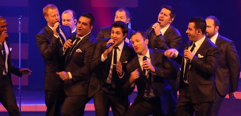 Straight No Chaser performing on tour